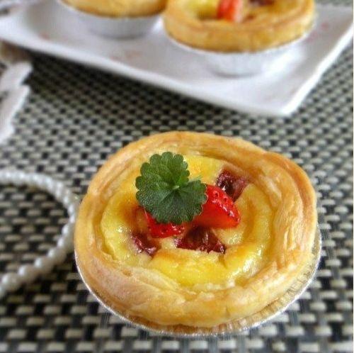 网红小孩蛋挞视频,萌娃演绎美食诱惑，视频走红网络