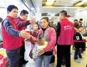 深圳网红义工群,汇聚爱心，共创美好社区