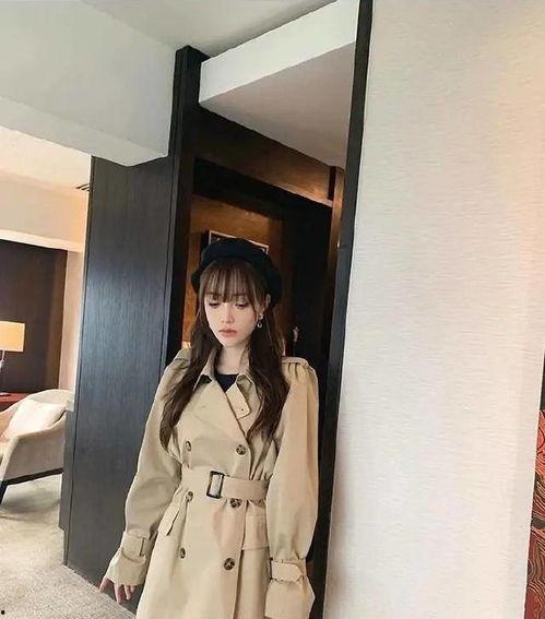 网红风衣怎么样穿,轻松打造时尚街头风